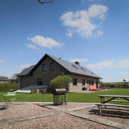 Ferienhaus Spacious In The Ardennes With Sauna Nieder-Emmels