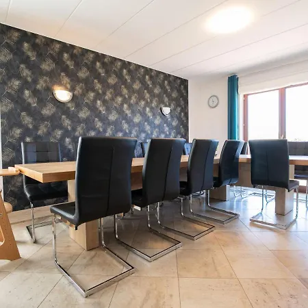 Spacious In The Ardennes With Sauna Ferienhaus
