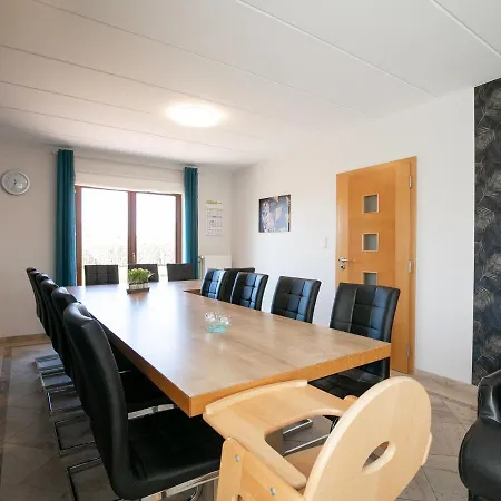 Spacious In The Ardennes With Sauna Ferienhaus
